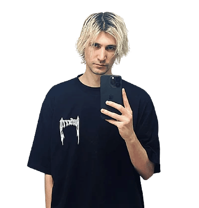 xQc Photo
